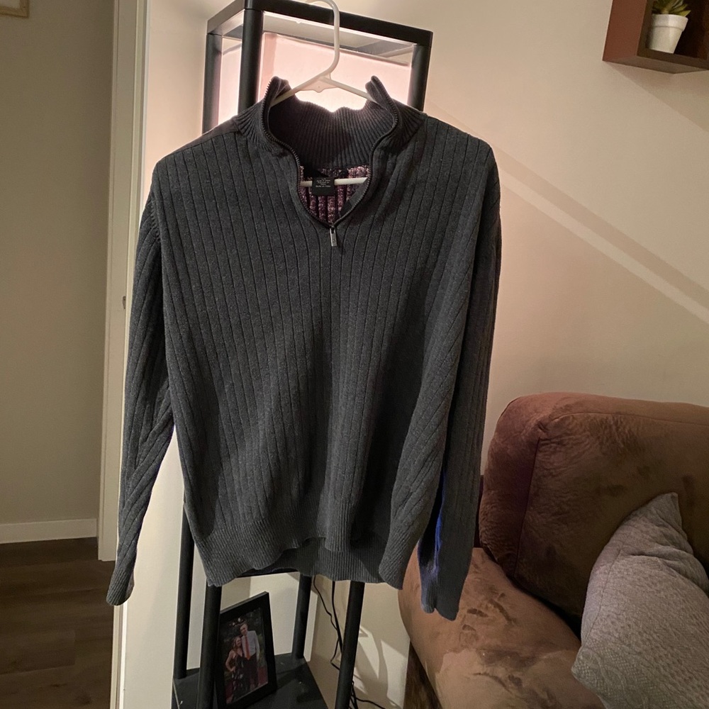 Men’s Calvin Klein sweater